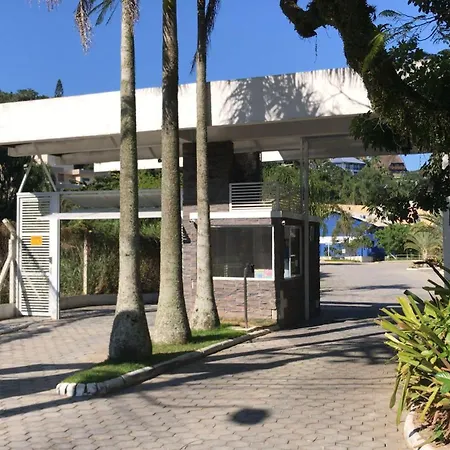 Apto Terreo A 100Mts Do Mar Bombinhas Exterior foto